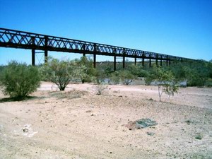 Oodnadatta - Fachwerk Eisenbahnbrücke